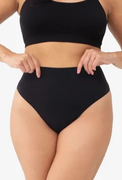 Modelujące stringi Correct Sensual Skin